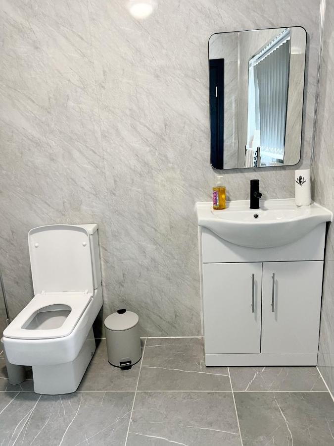 M Sisters Luxury Home In Ng6 Νότιγχαμ Εξωτερικό φωτογραφία